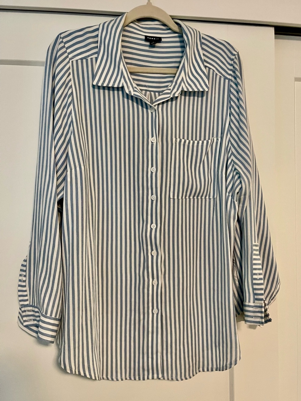 Gently Used Torrid Striped Button-Up Lizzie Shirt in Blue and White - 2X/18-20